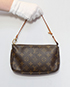 Pochette, back view